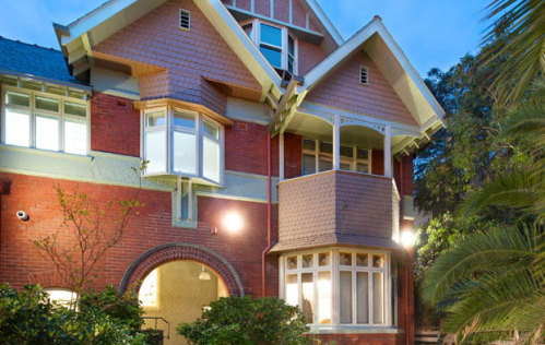 St Kilda Rooming House (Beaconsfield Parade)